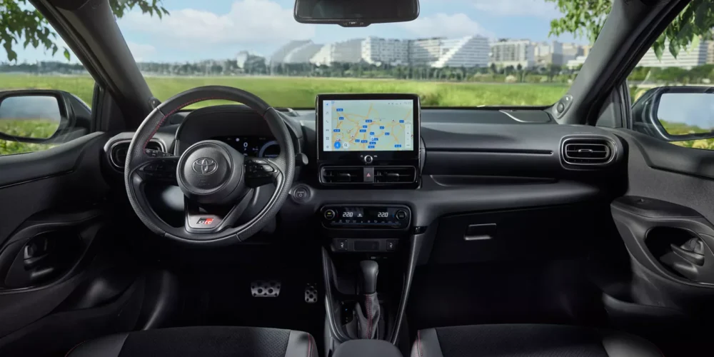 TOY_MULTICAR_II_2024_TME_IMG_YARIS_GR-SPORT_0825-1